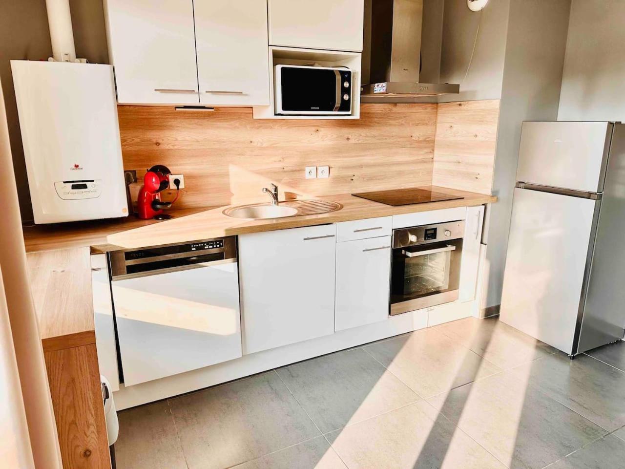 Btobed - Location Professionnelle - Appartement 4 Personnes Parking Gratuit - Proche Parc Des Expositions Et Aeroport Cdg Villepinte  Buitenkant foto